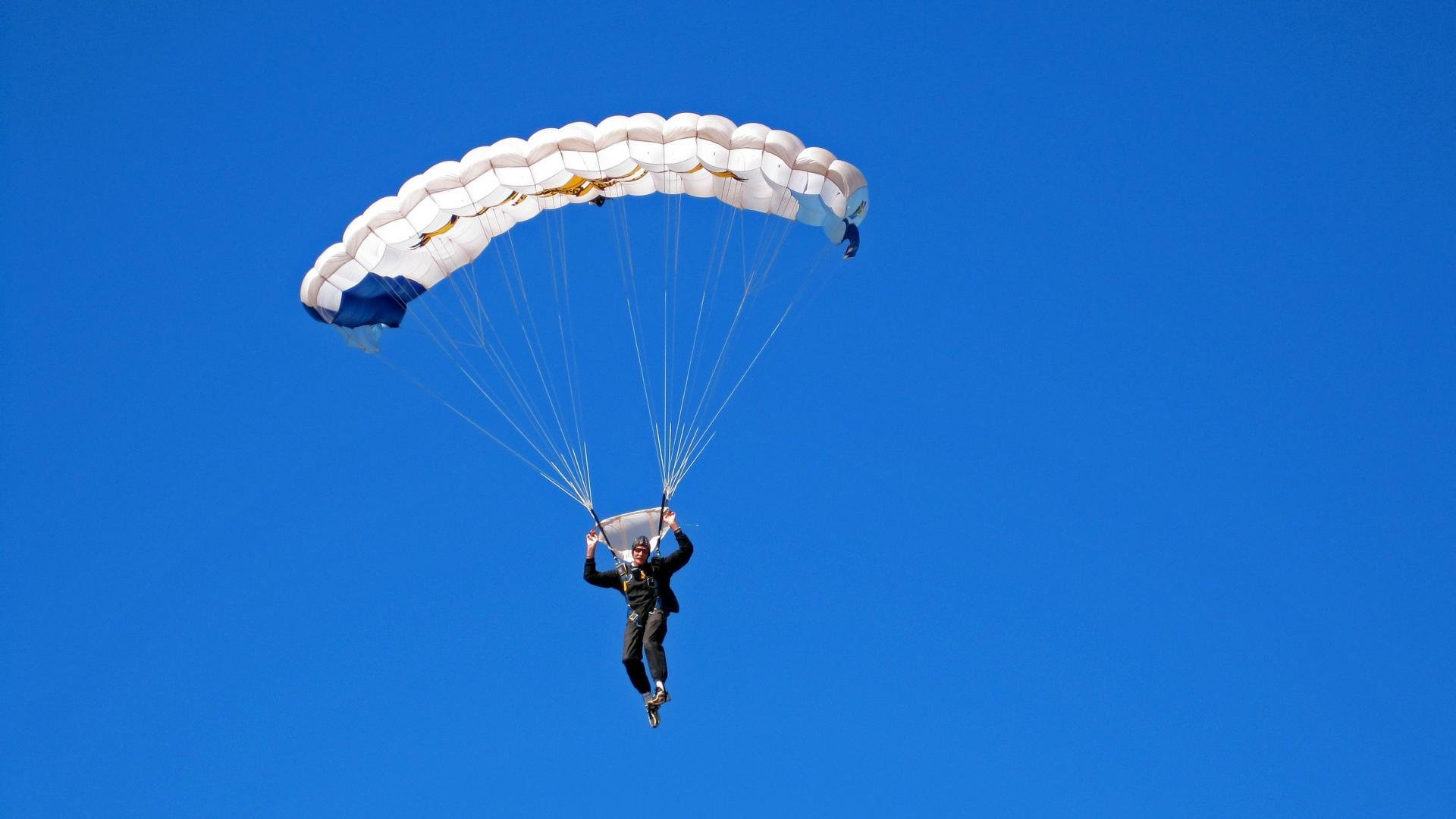 体育新闻中心推动体育内容原创版权保护机制,体育新闻杂志