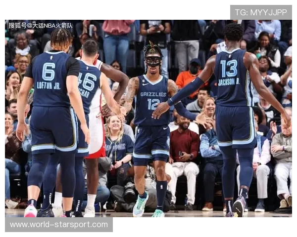 火箭大胜灰熊！奥科吉+4小将齐爆，杜兰特申京打铁各有难言之隐！