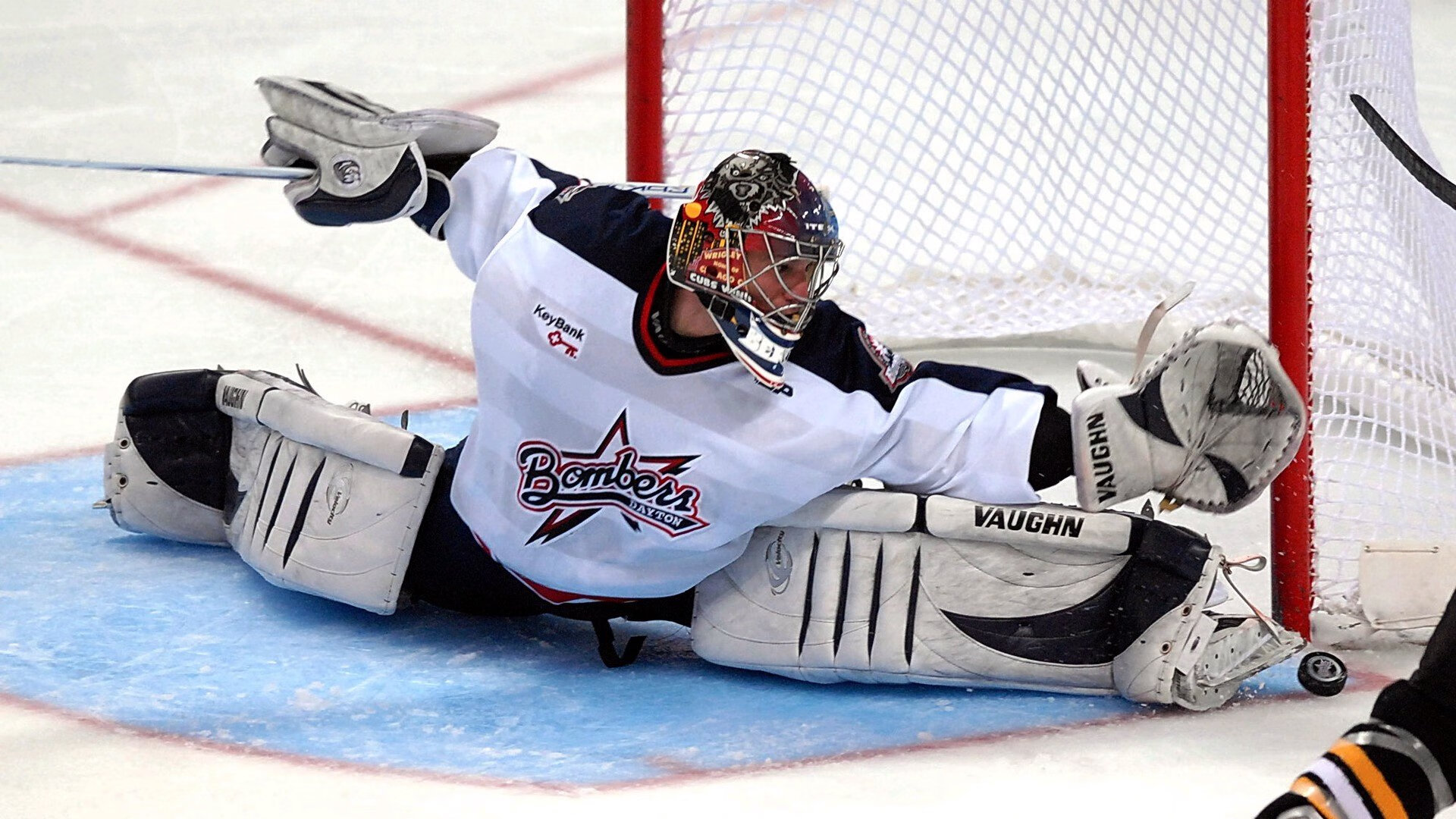 星空体育在线入口-搏击台上选手实力对决精彩纷呈，搏击擂台